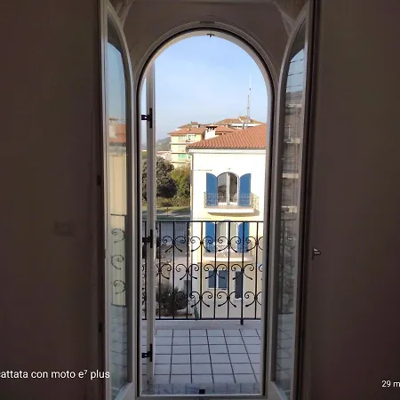 Torri Di Avvistamento Apartment *